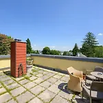 Terrace Lounge Ober St Veit