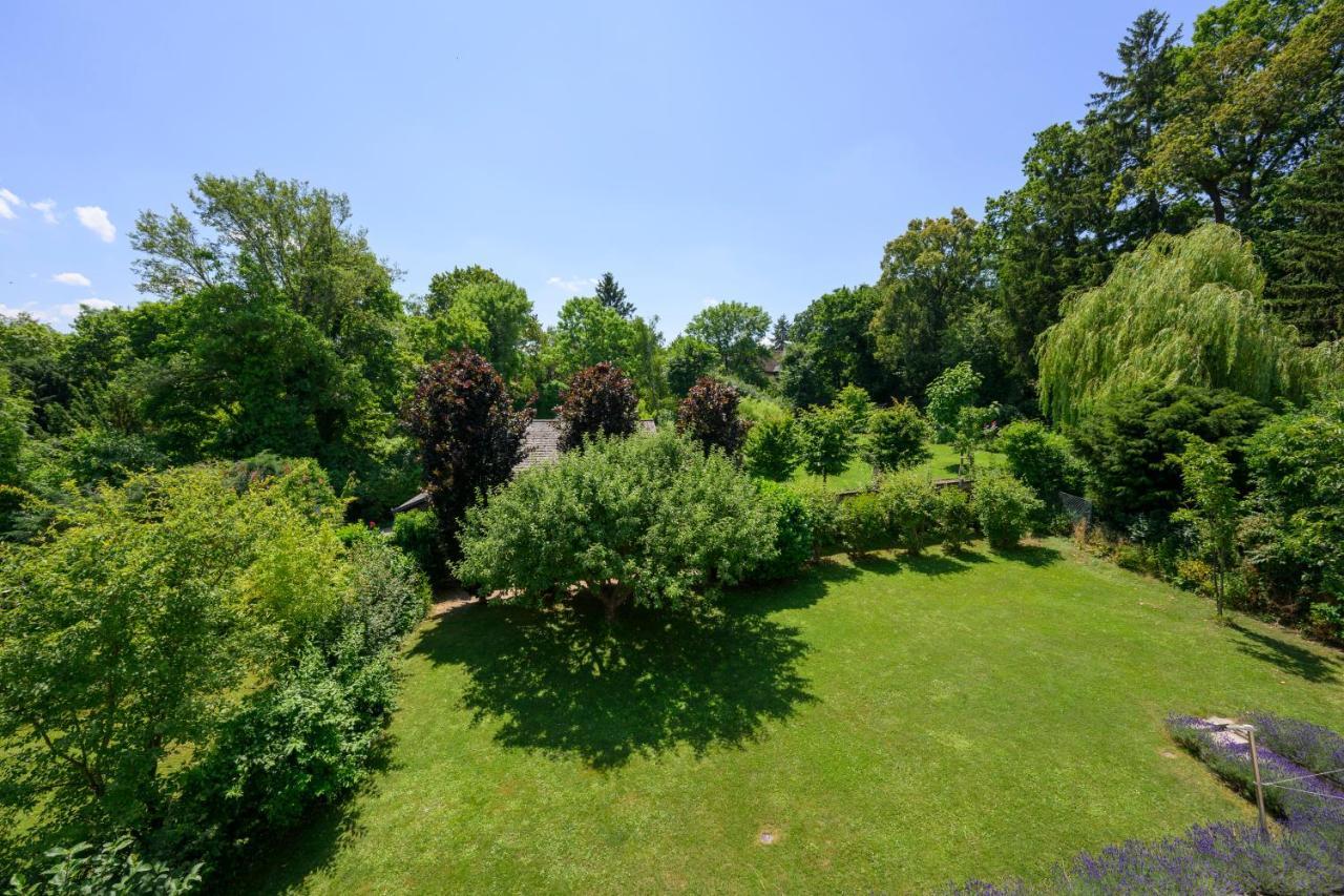 Terrace Lounge Ober St Veit Apartment