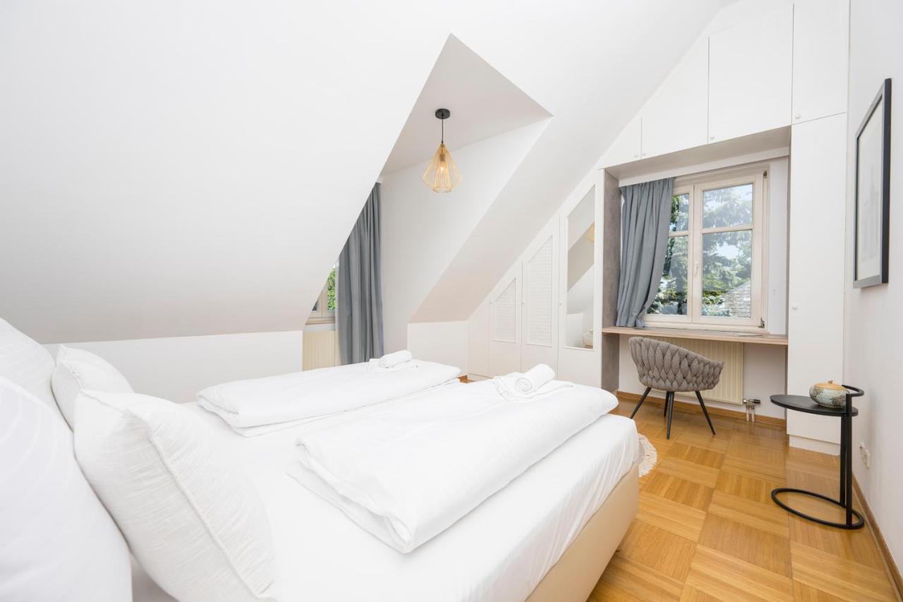 Apartment Terrace Lounge Ober St Veit Wien